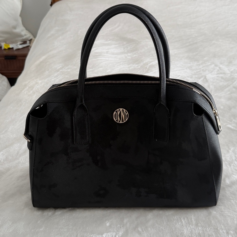 Black Leather Zippered Clutch